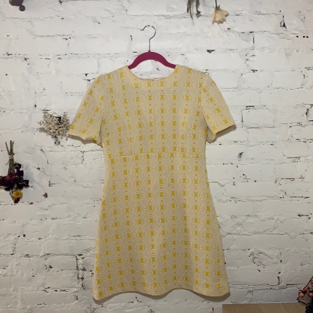 Cute vintage dress!